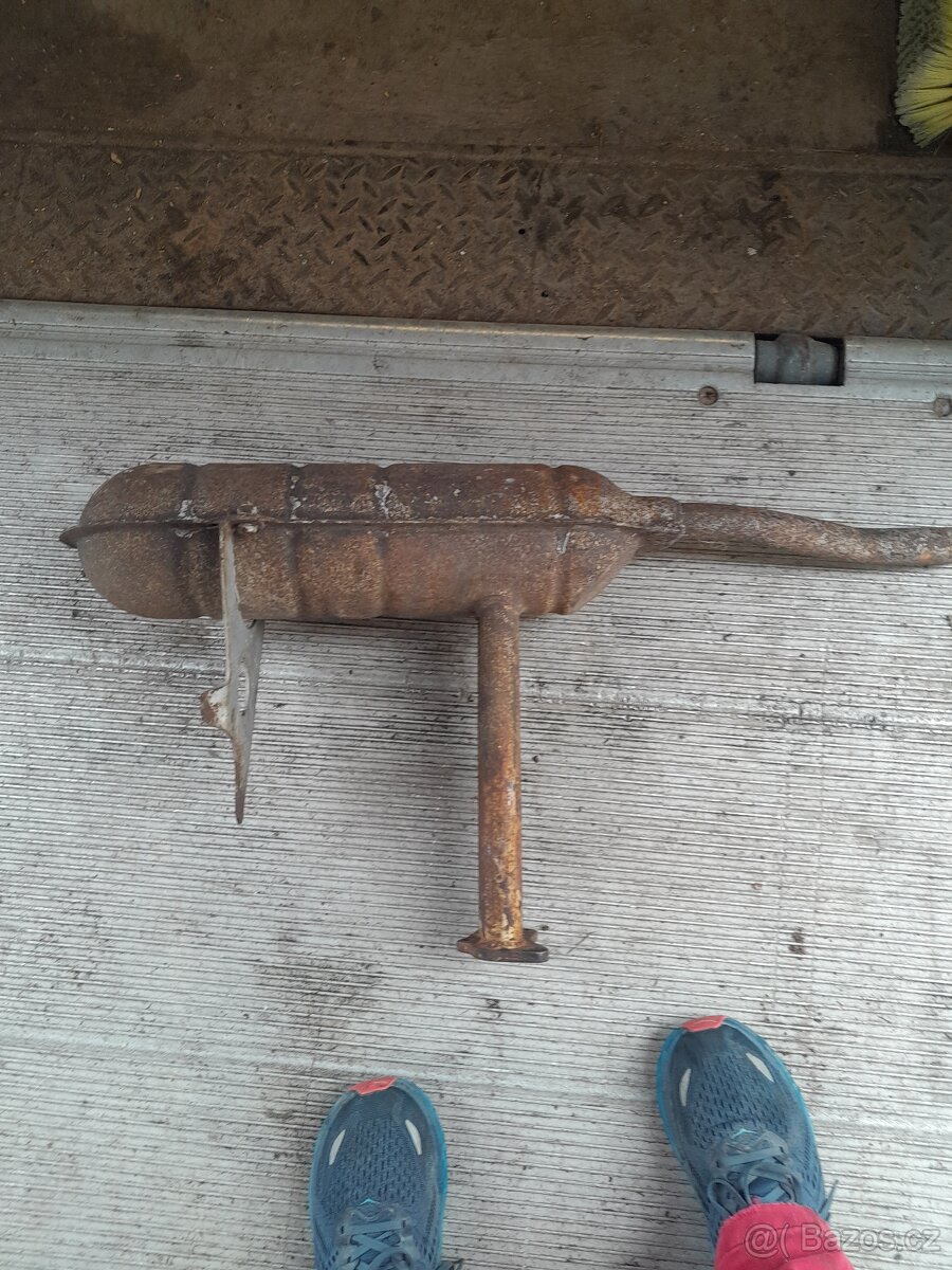 výfuk Škoda105-120 - 2