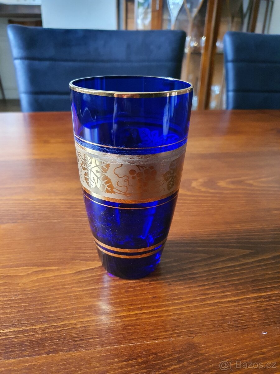 Modrá váza se zlacením - 2