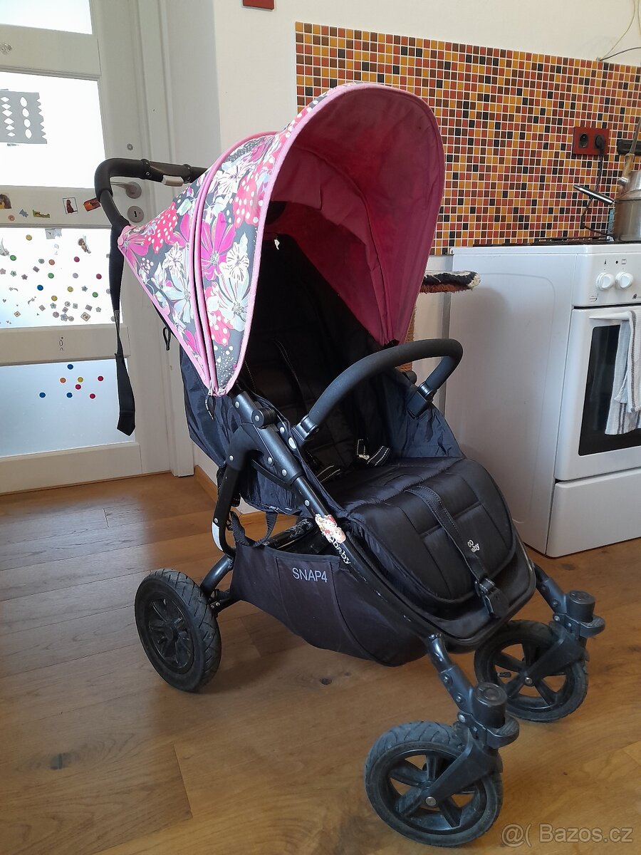 Valco Snap 4 s nafukovacimi koly - 2