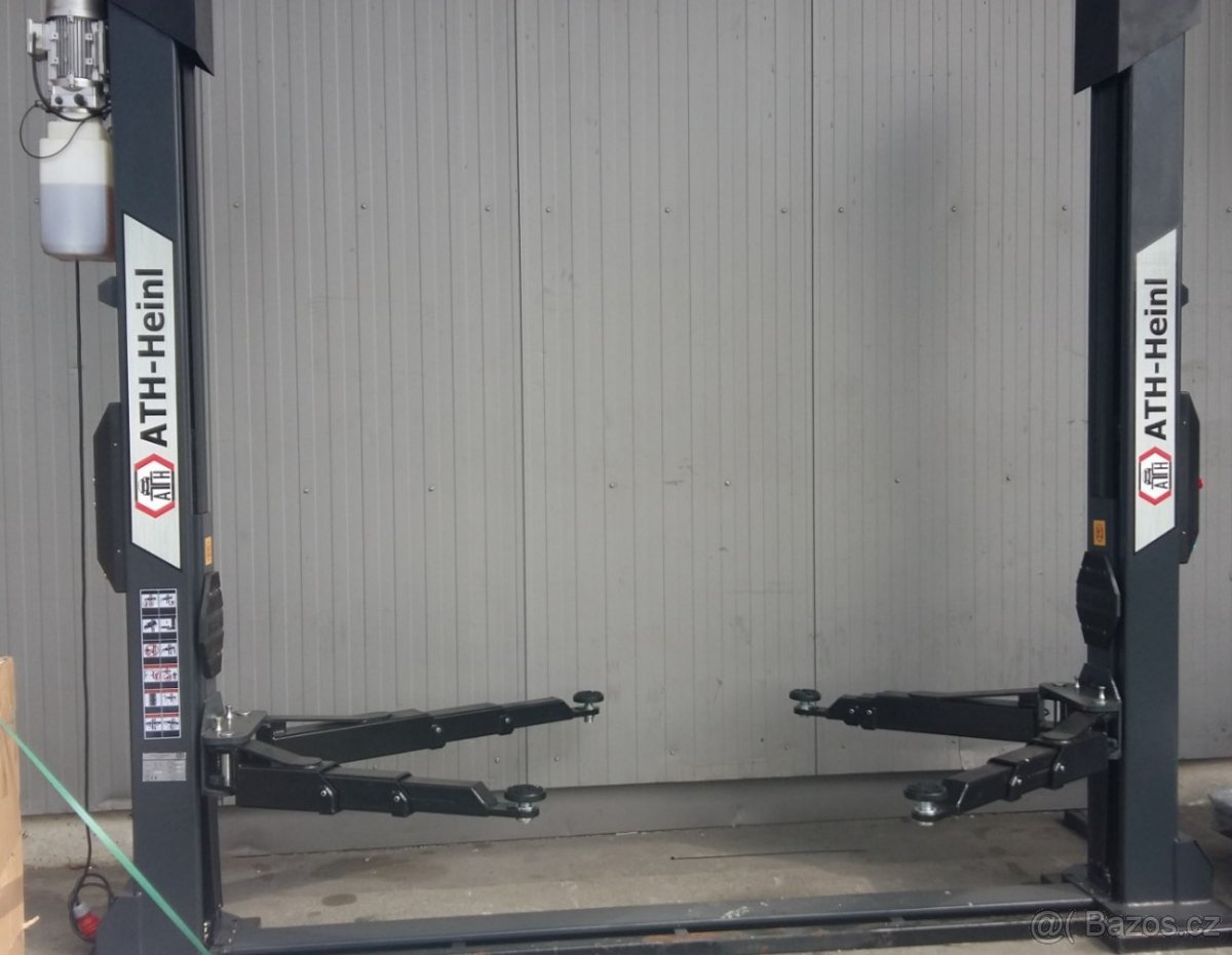 Zvedák dvousloupový - AUTOMAT 3.500kg v ZÁRUCE - 2