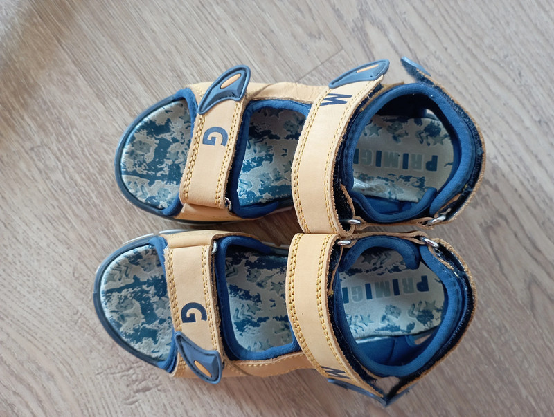 Sandály Primigi velikost 32 - 2