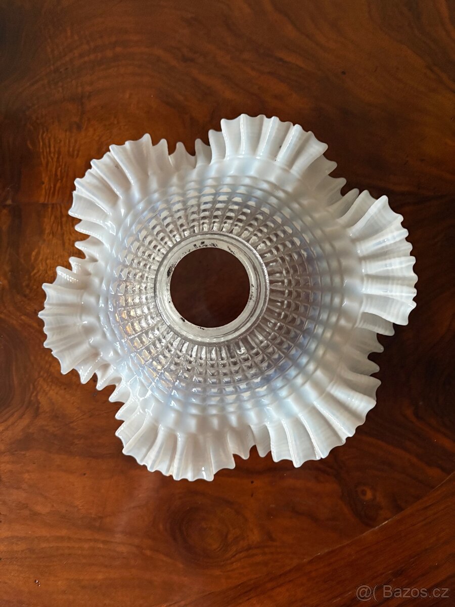 Prodej skleněného kšiltu k lustru - 2