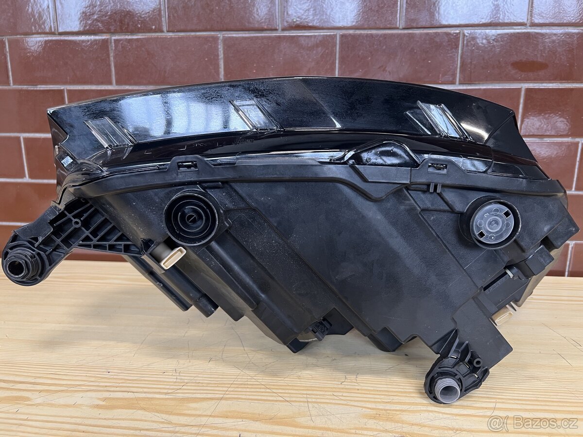 levé světlo Škoda Fabia 4 - 2