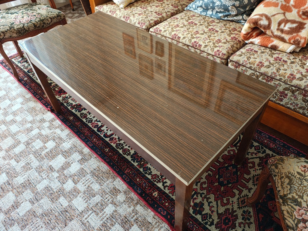 Konferenční stolek - 2