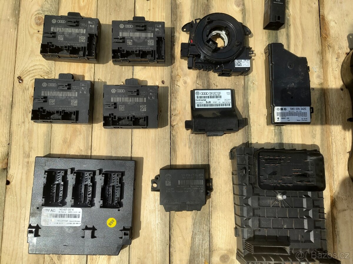 Elektronické díly Superb II - 2