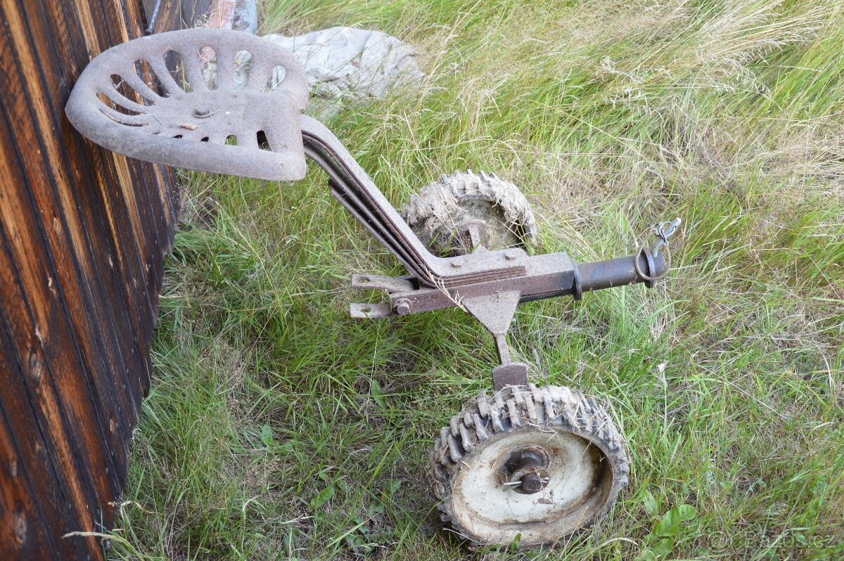 Sedačka za frézu - 2