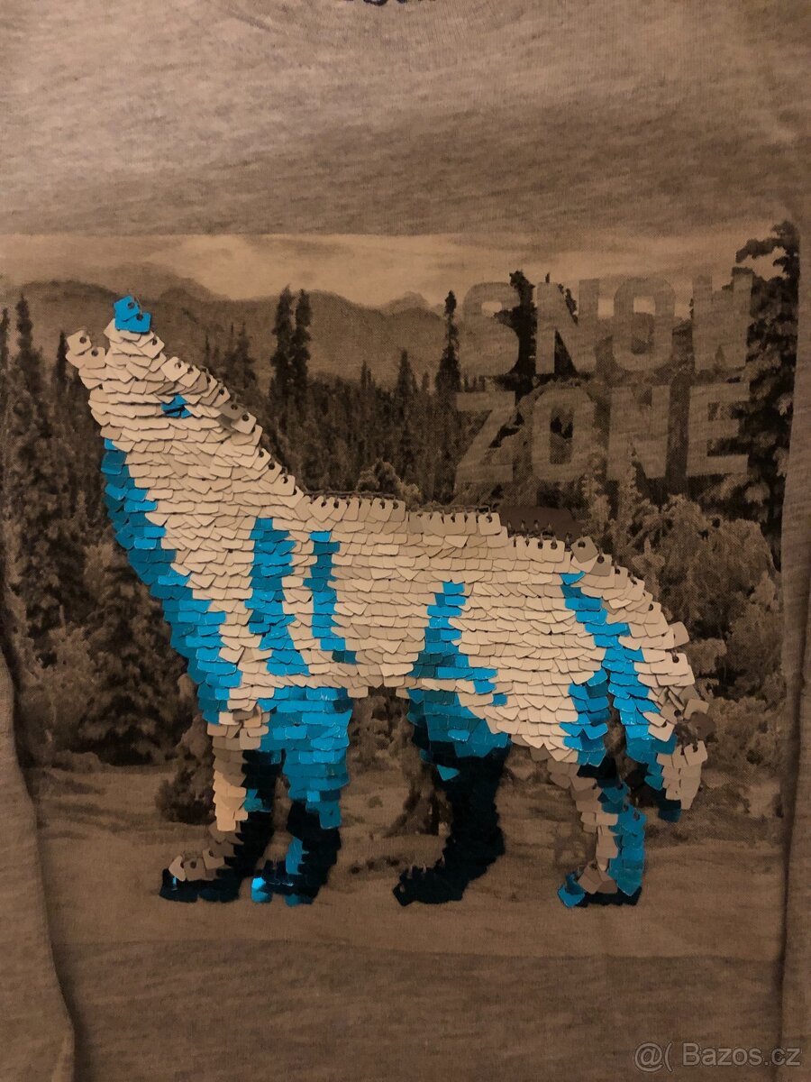 Tričko vlk s překlápěcími flitry - 2