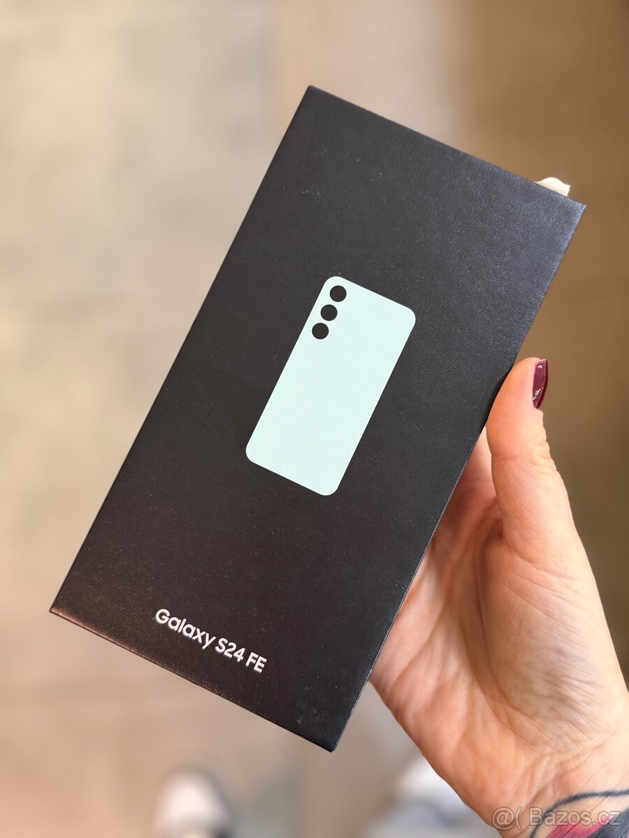 Samsung galasy S24FE - 2