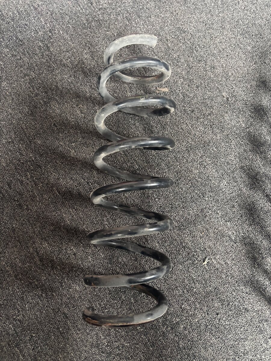 BMW f11 m packet pružiny - 2