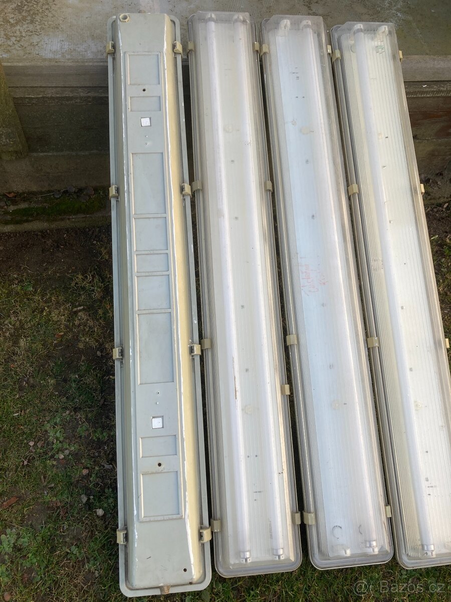 Zářivkové svítidlo - 2