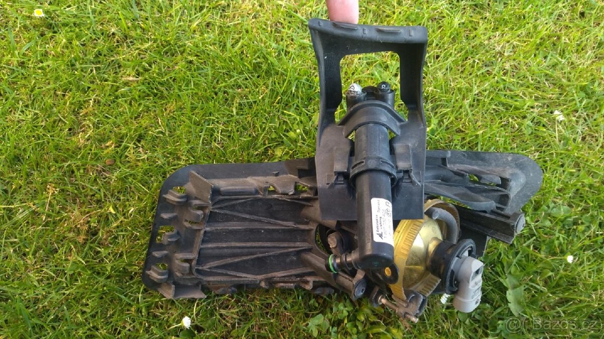 Náhradní díly VW Tiguan 2010 - 2