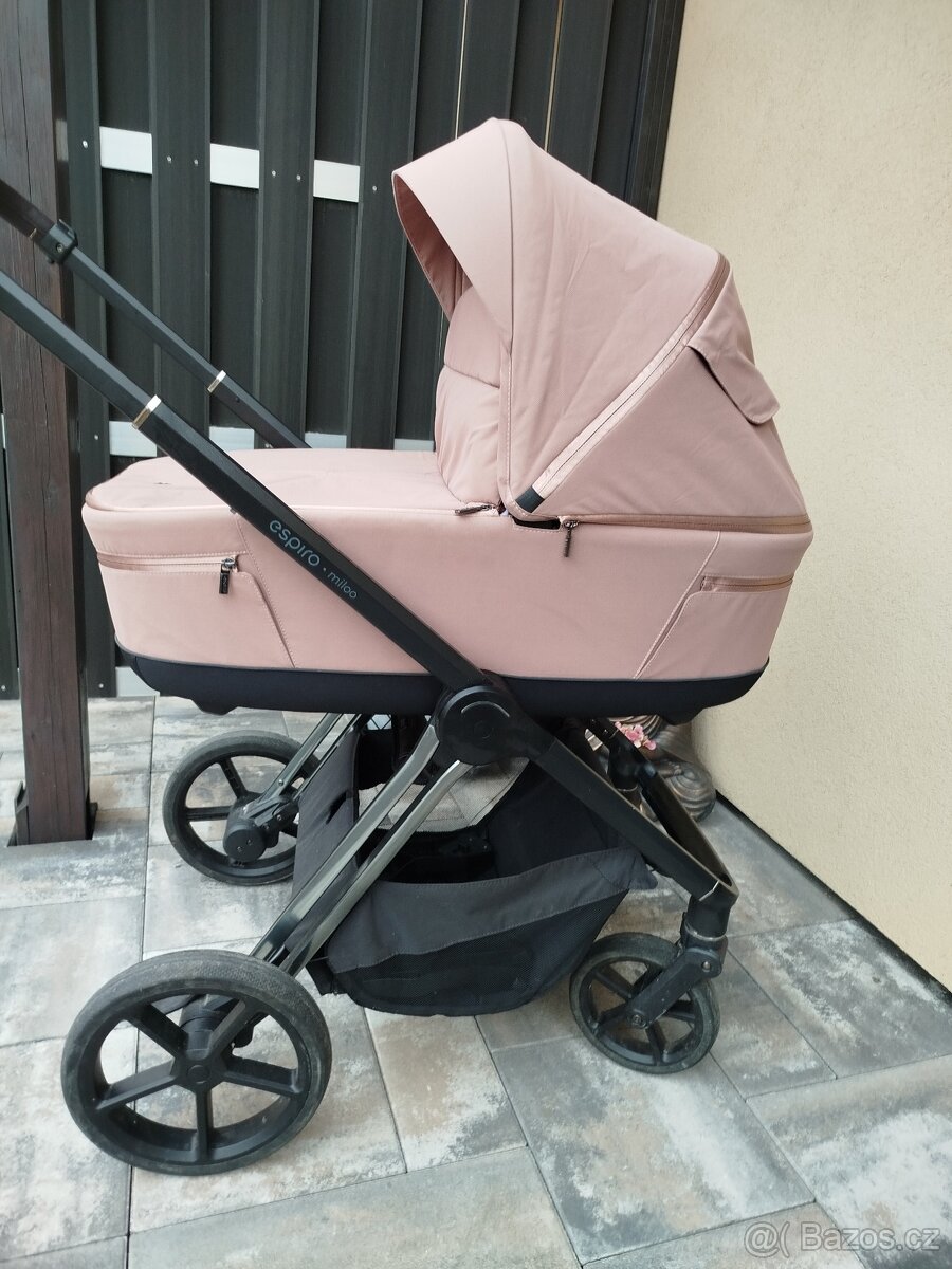 Espiro Miloo + autosedačka - 2