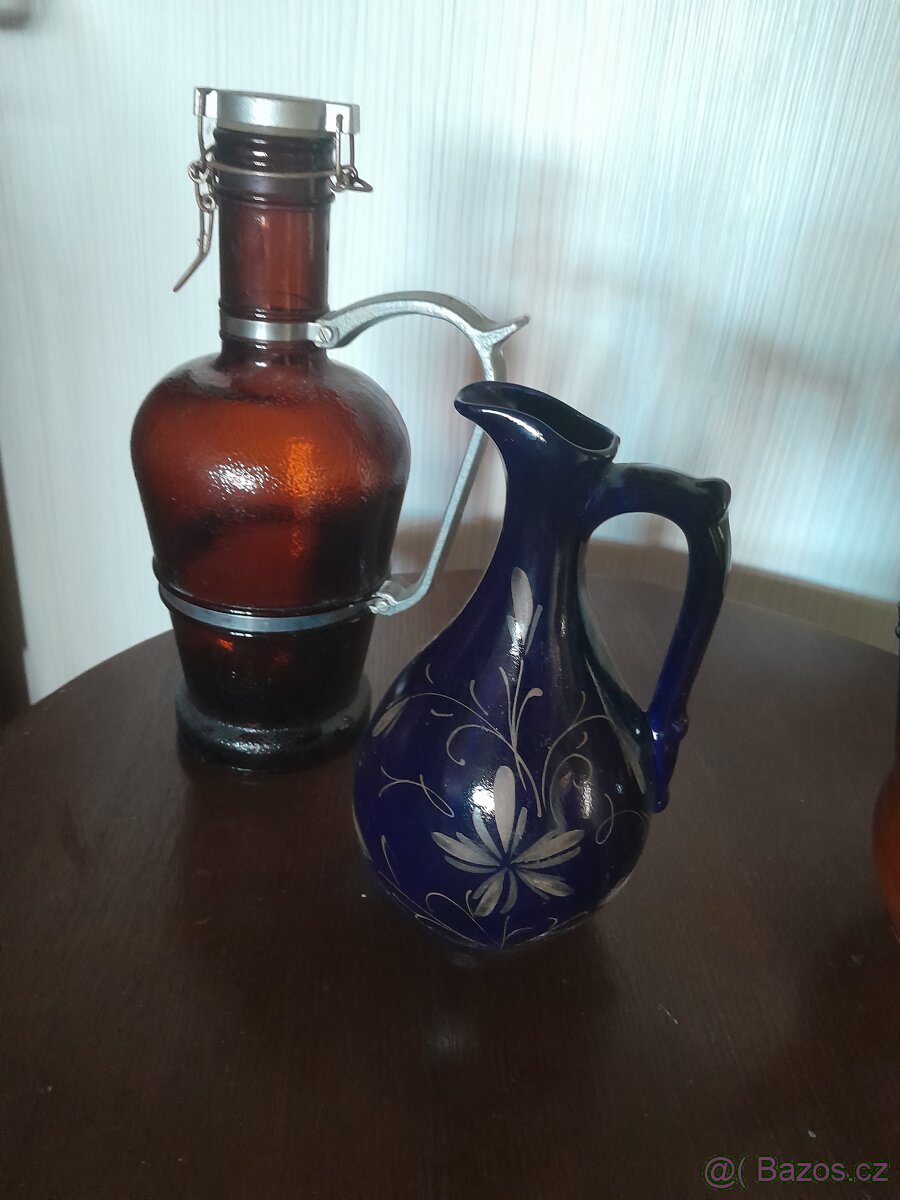 Různé džbány - 2