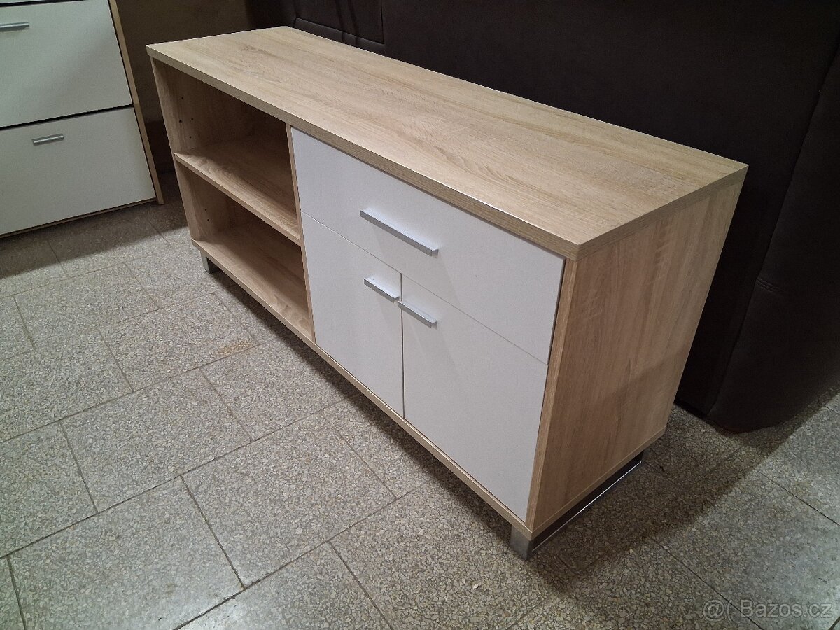 Komoda či TV stůl - 2