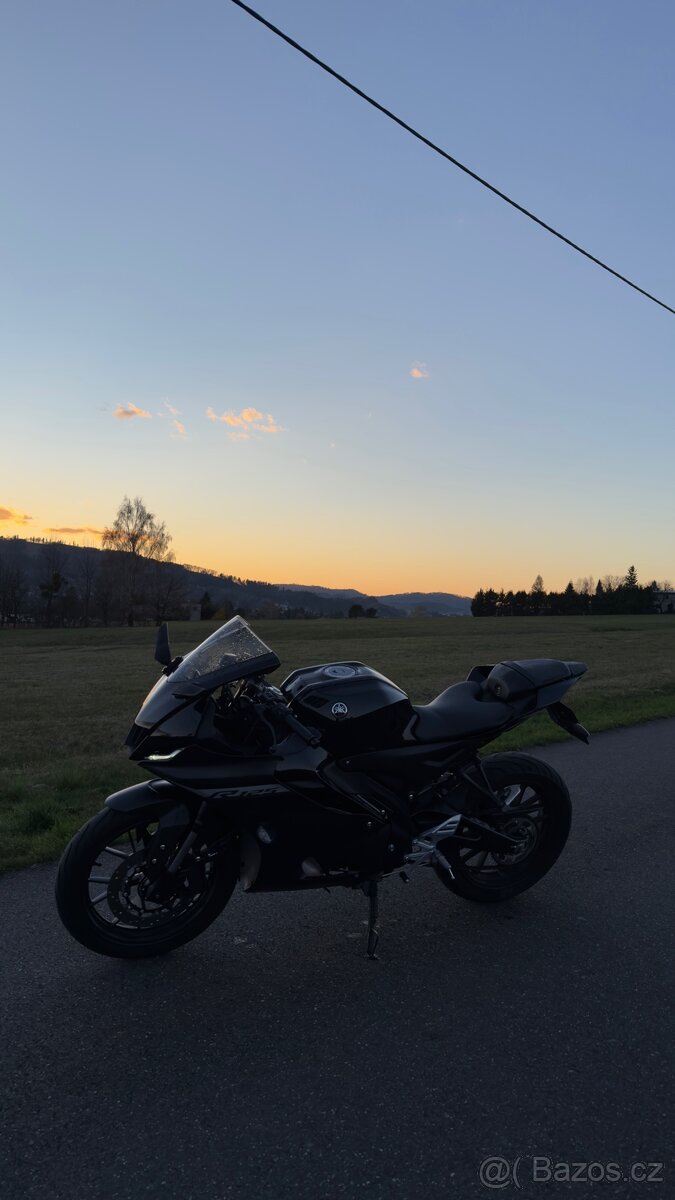 Yamaha YZF-R 125 - 2