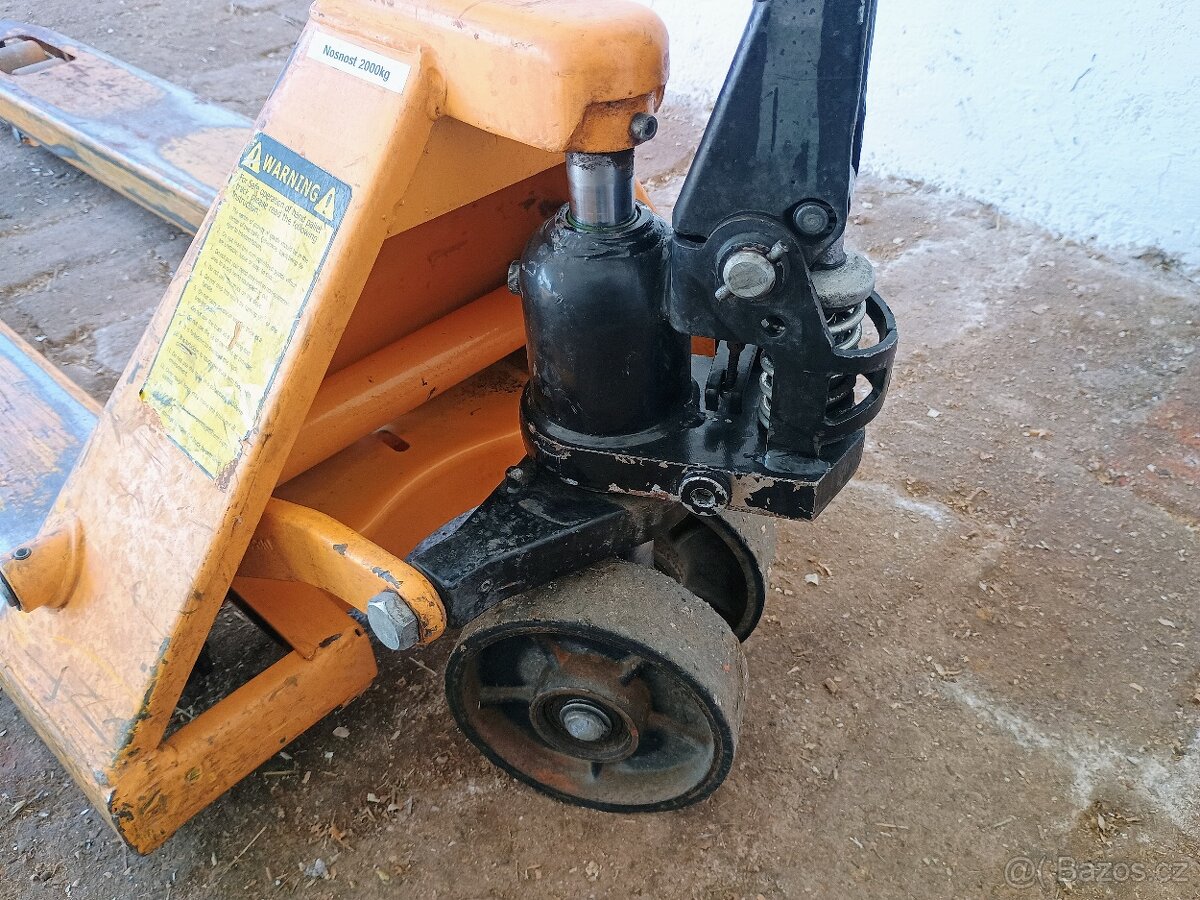 Paletový vozík - 2