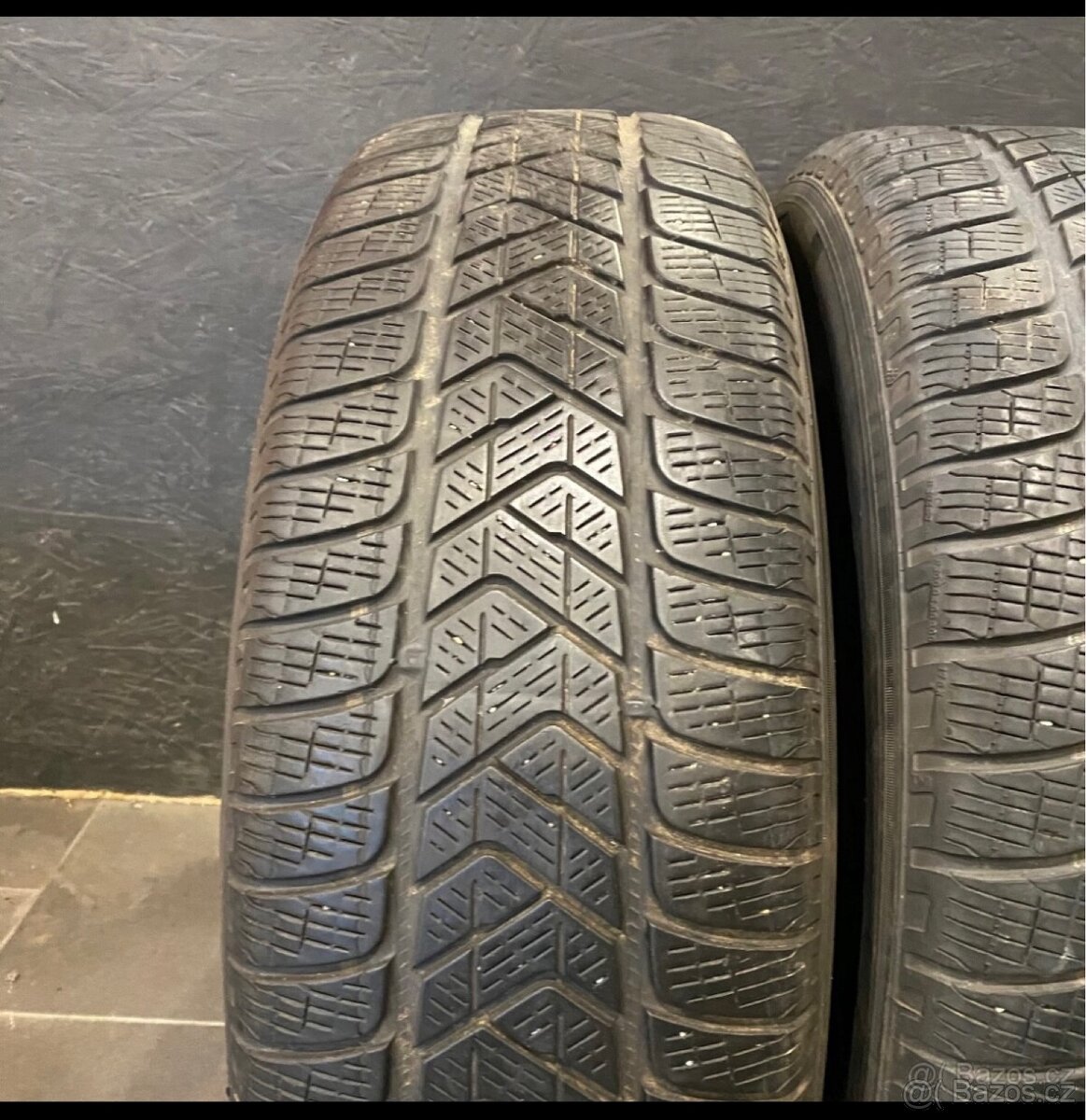Sada pneu Pirelli 215/65/17 99H - 2