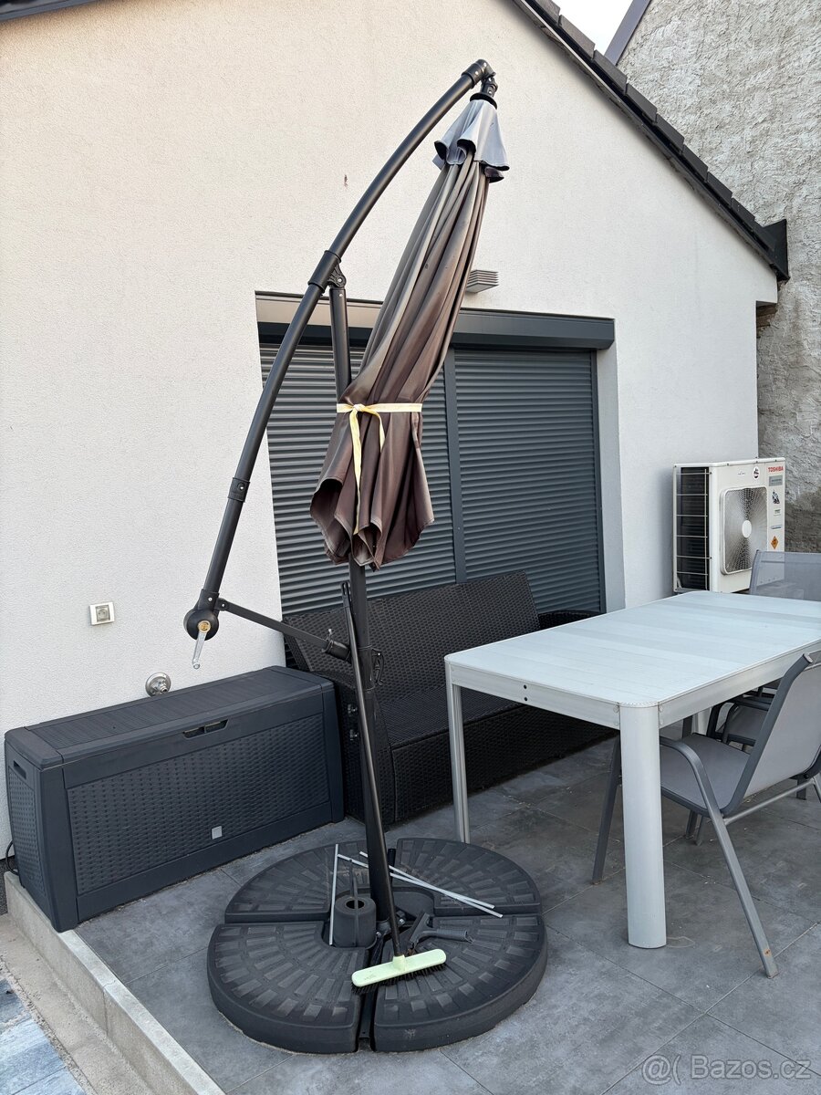 Zadradni stul - 2