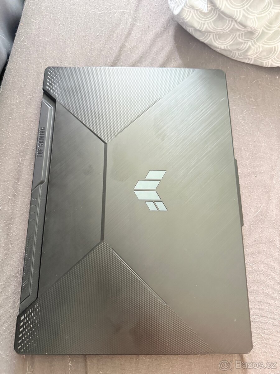 Asus tuf gaming - 2