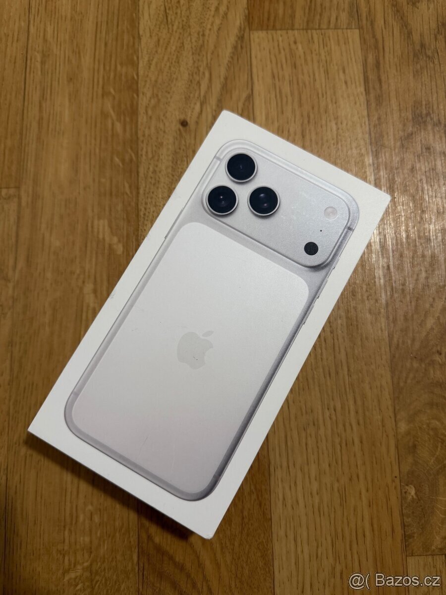 Apple iPhone 17 Pro Max 256GB stříbrný - 2