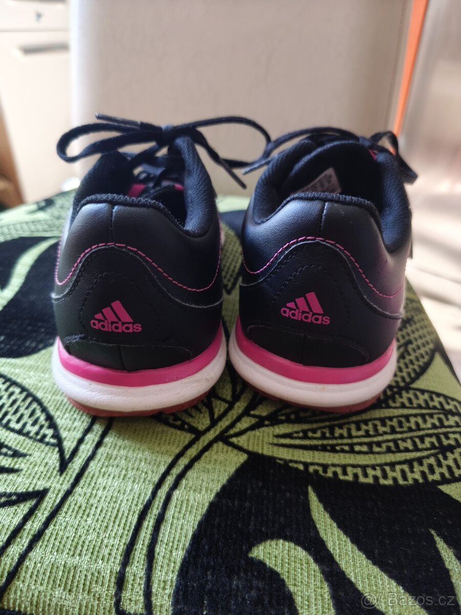 Dívčí botasky Adidas vel.37 - 2