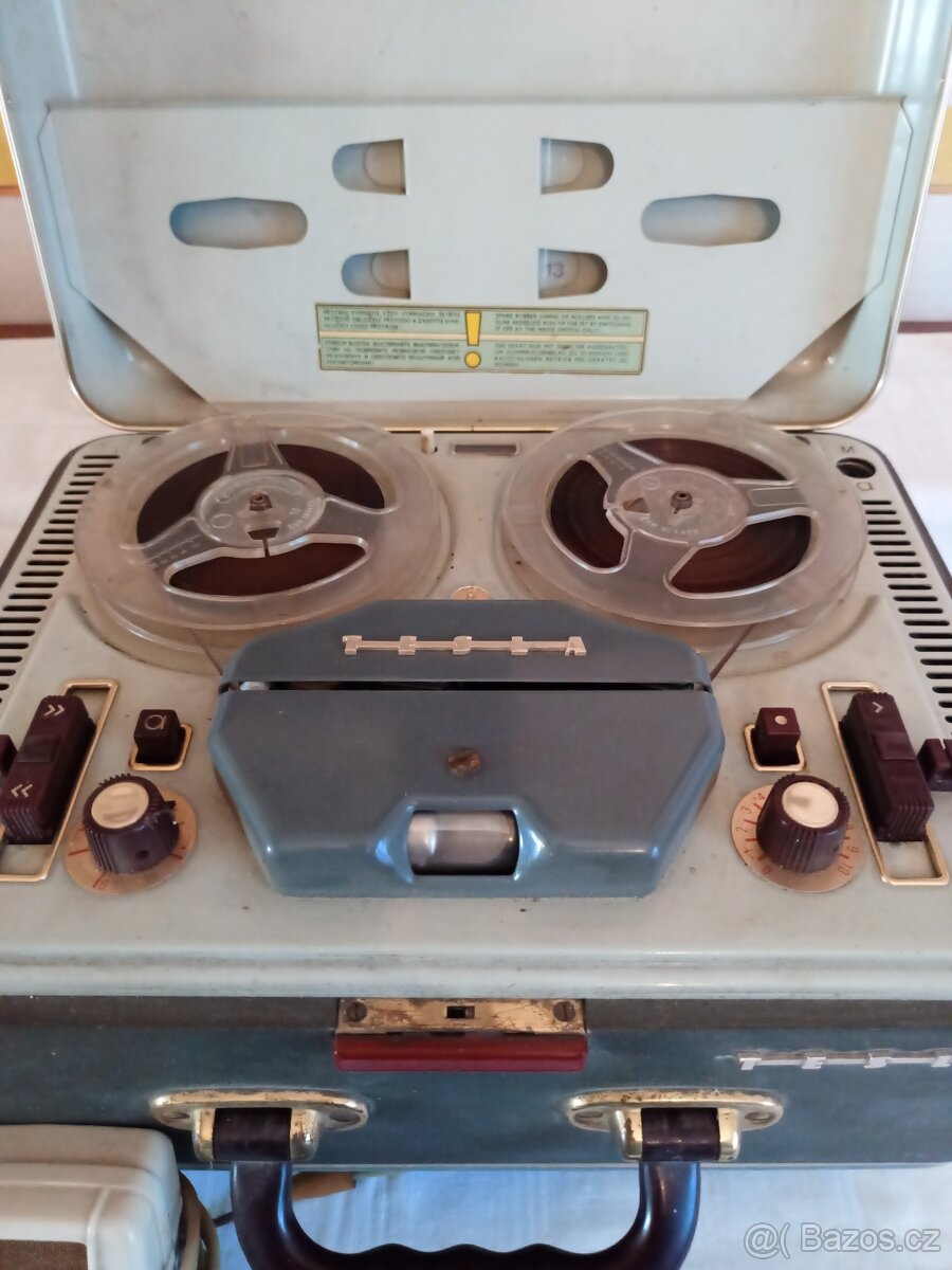 Prodám magnetofom Tesla 60.léta - 2