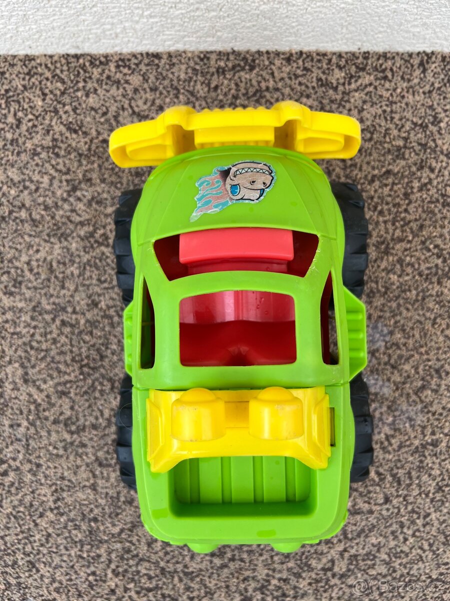 Terénní auto Jeep - 2