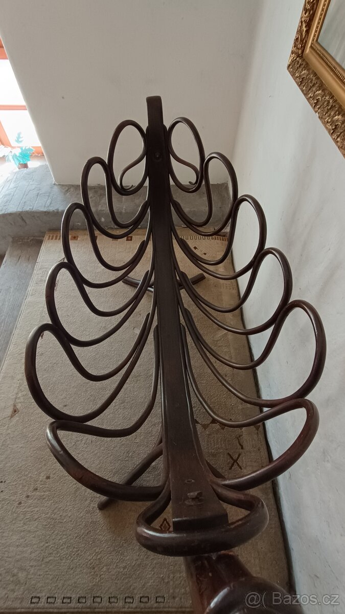 Kolébka Thonet - 2