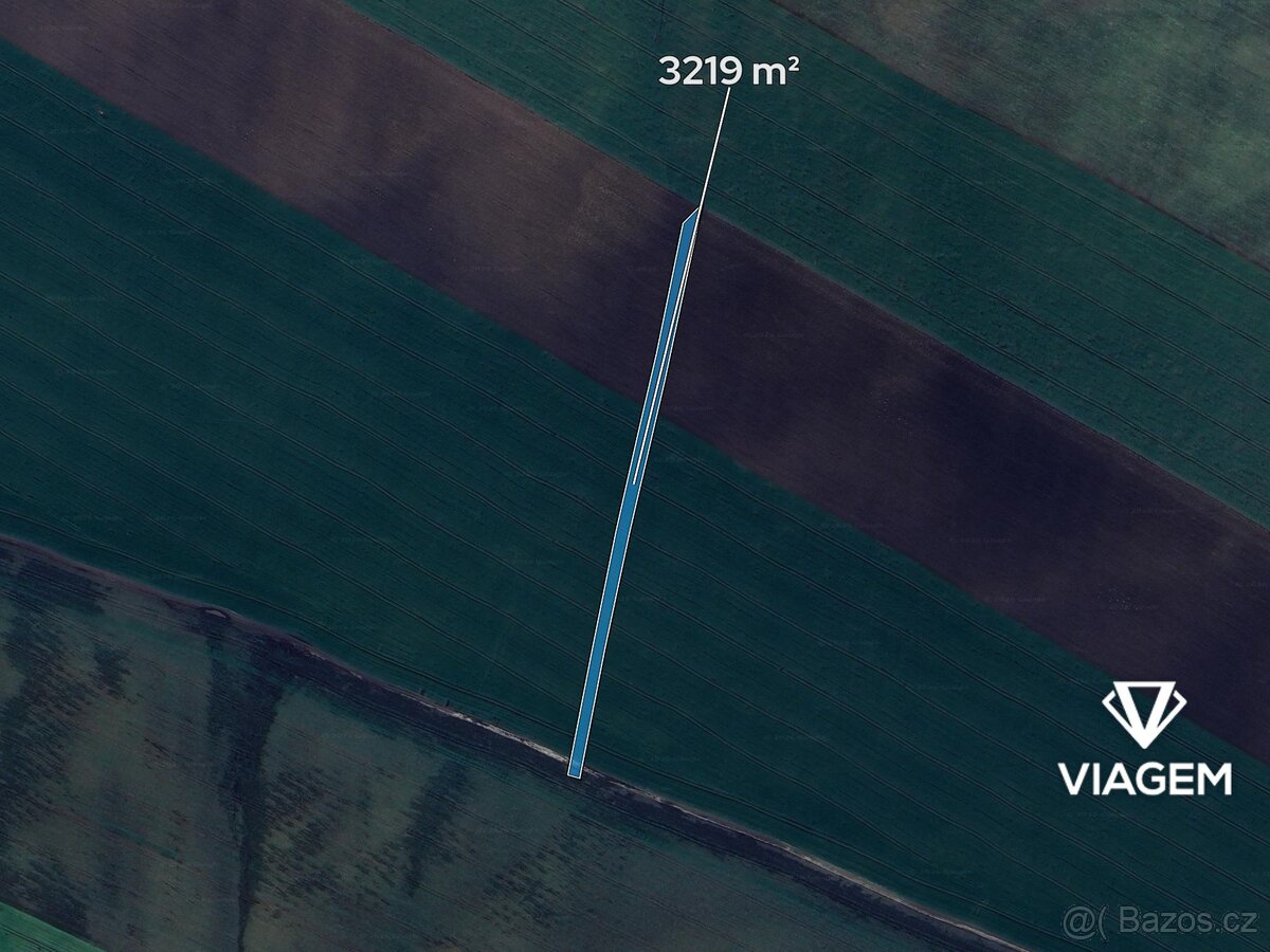 Pole 3 219 m² - 2