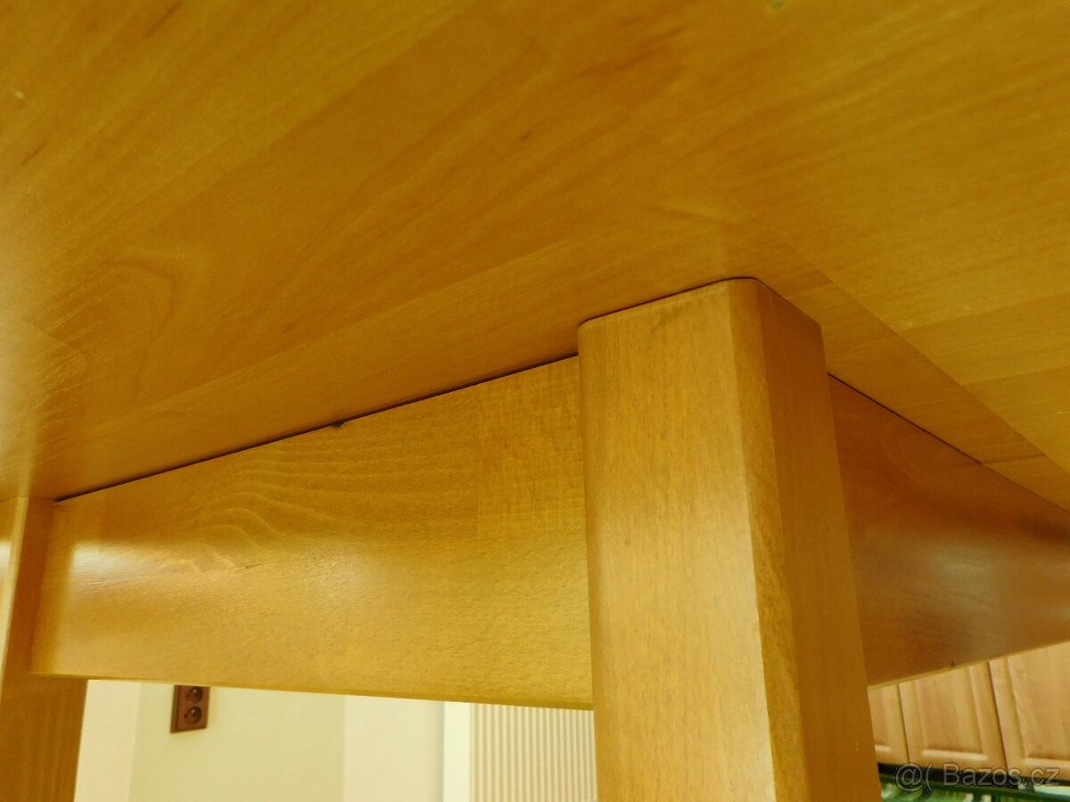 Rozkládací jídelní stůl odstín olše délka 160/200 cm - 2