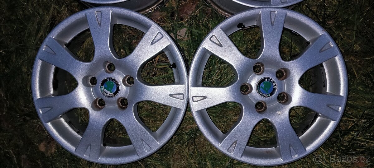 ALU kola r16 Škoda Octavia 2 - 2