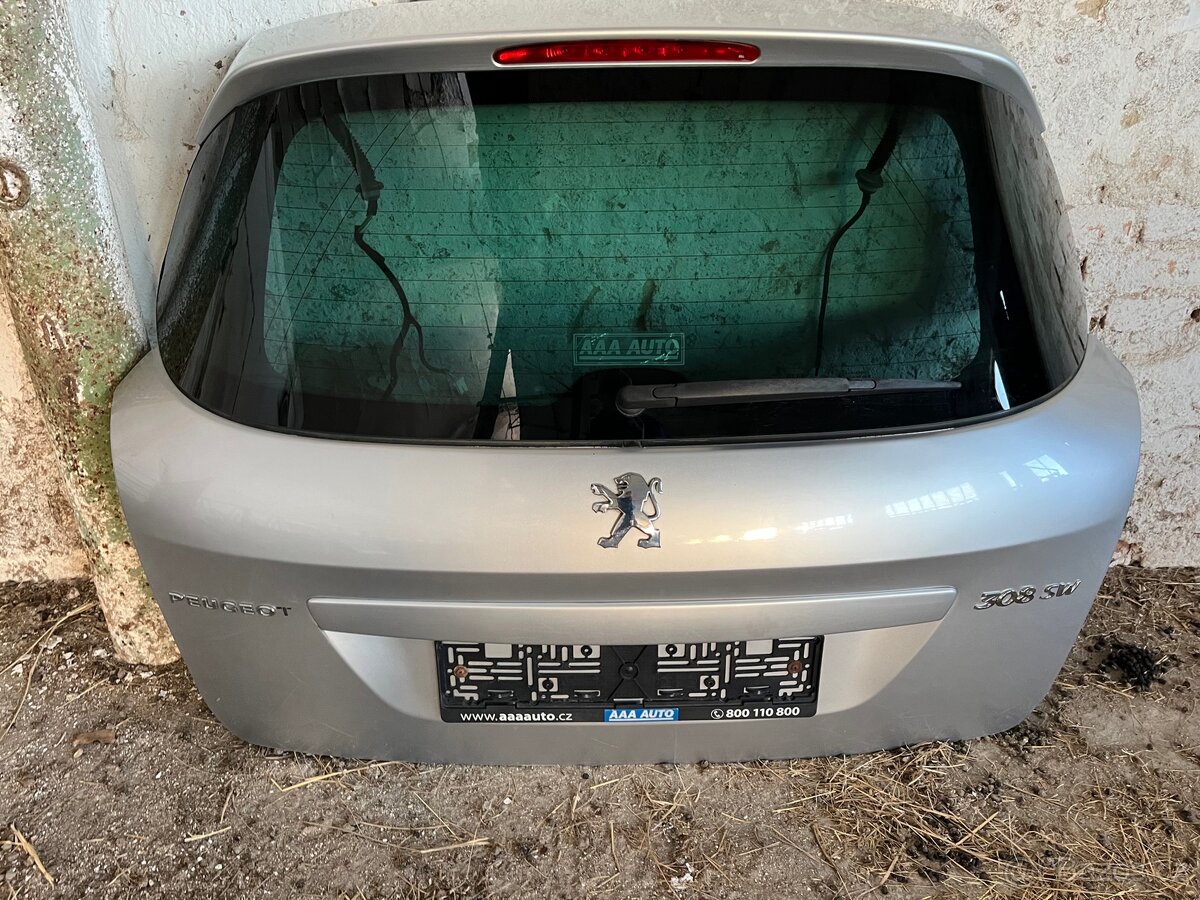 Zadní dveře na Peugeot 308 SW - 2