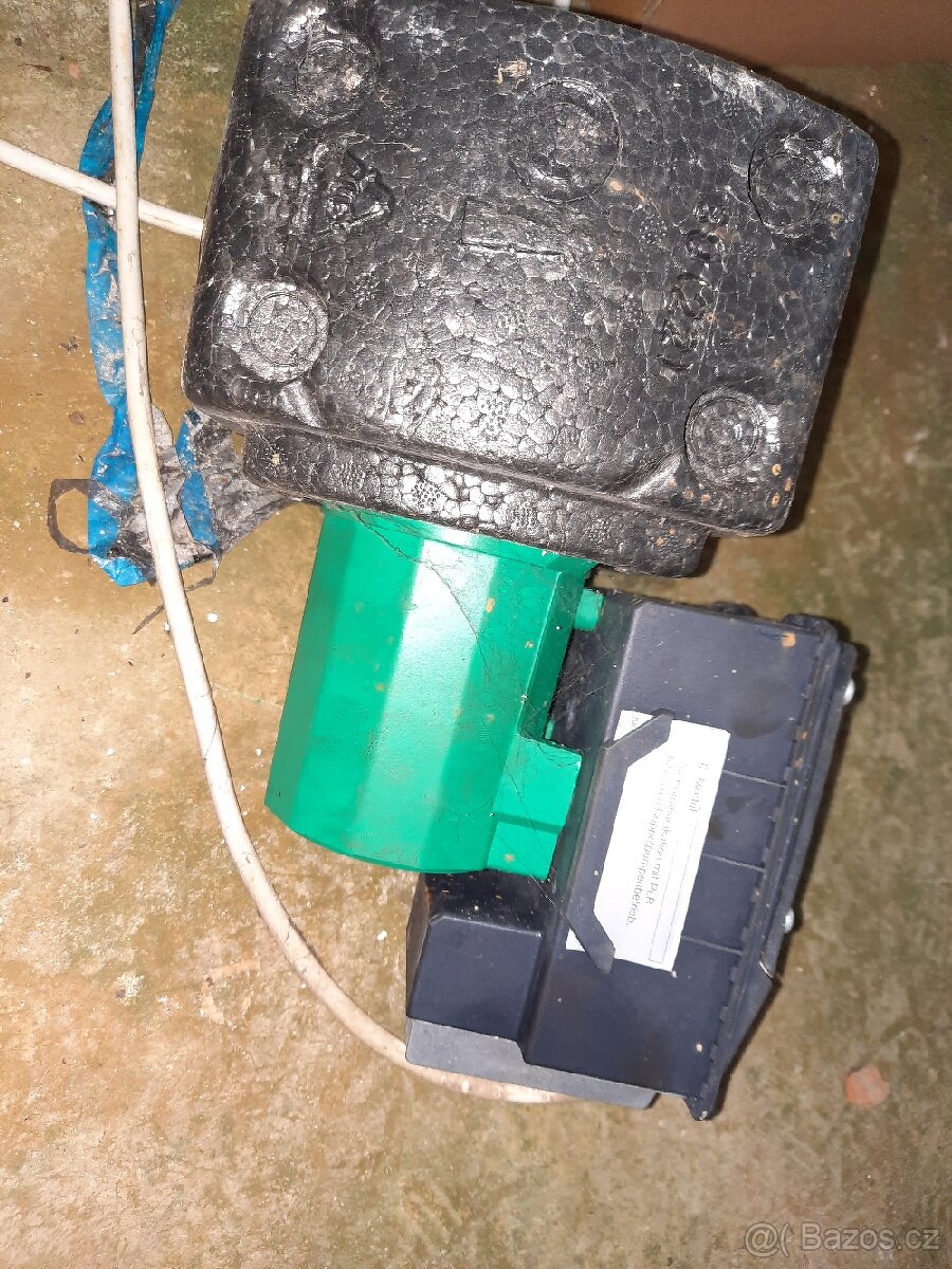 ČERPADLO OBĚHOVÉ ELEKTRONICKÉ - 2