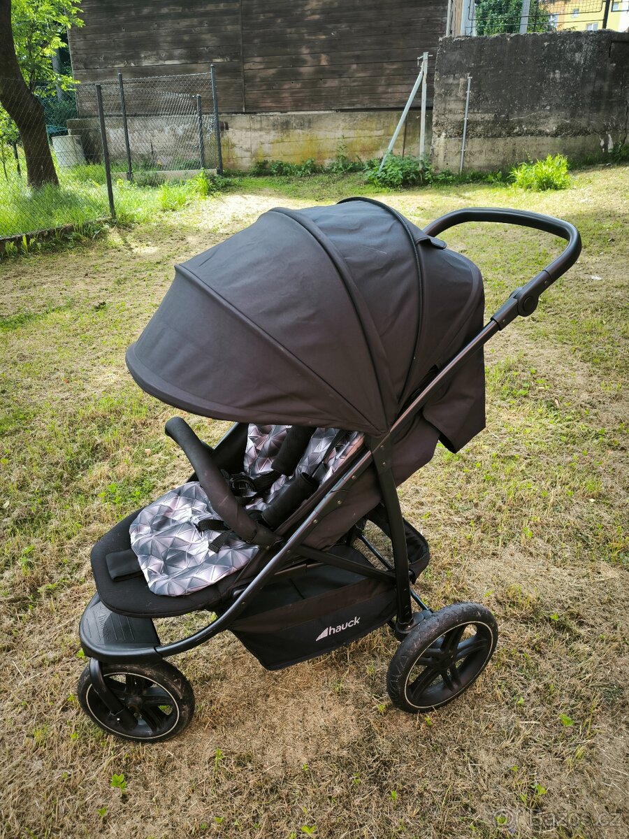 Sportovní kočárek Hauck Rapid 3R s příslušenstvím - 2