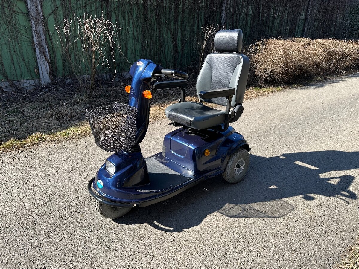 Elektrická tříkolka pro seniory - elektro skútr CTM HS 838 - 2