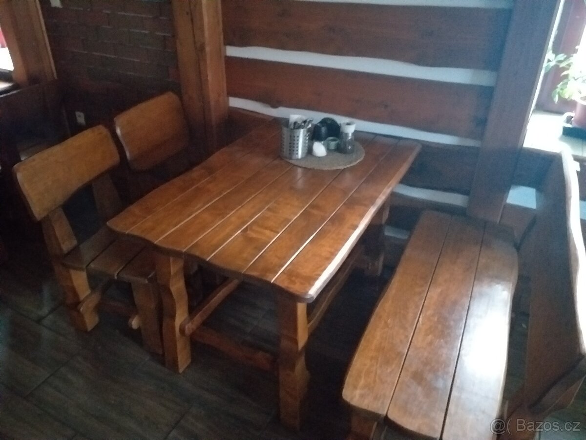 Masivní stoly - 2