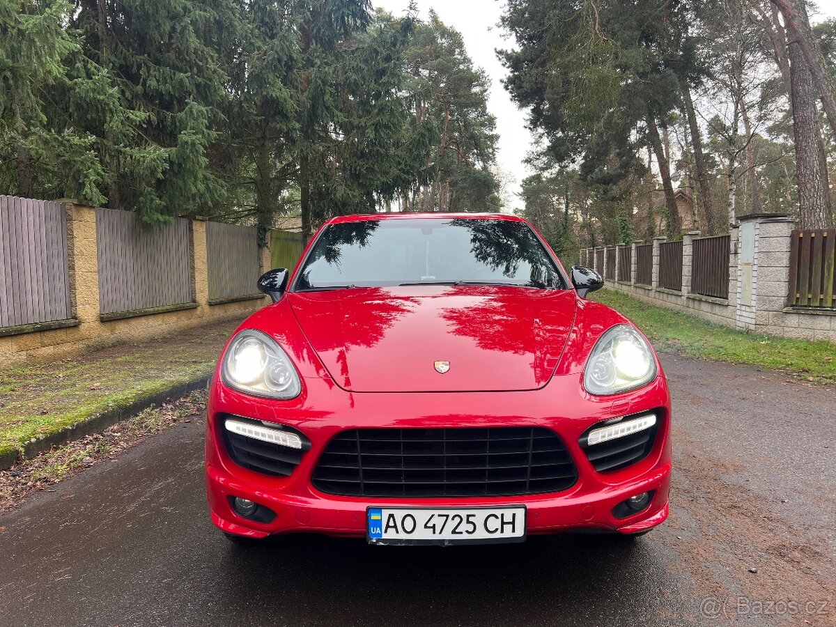 Porsche Cayenne GTS 2013 - 2