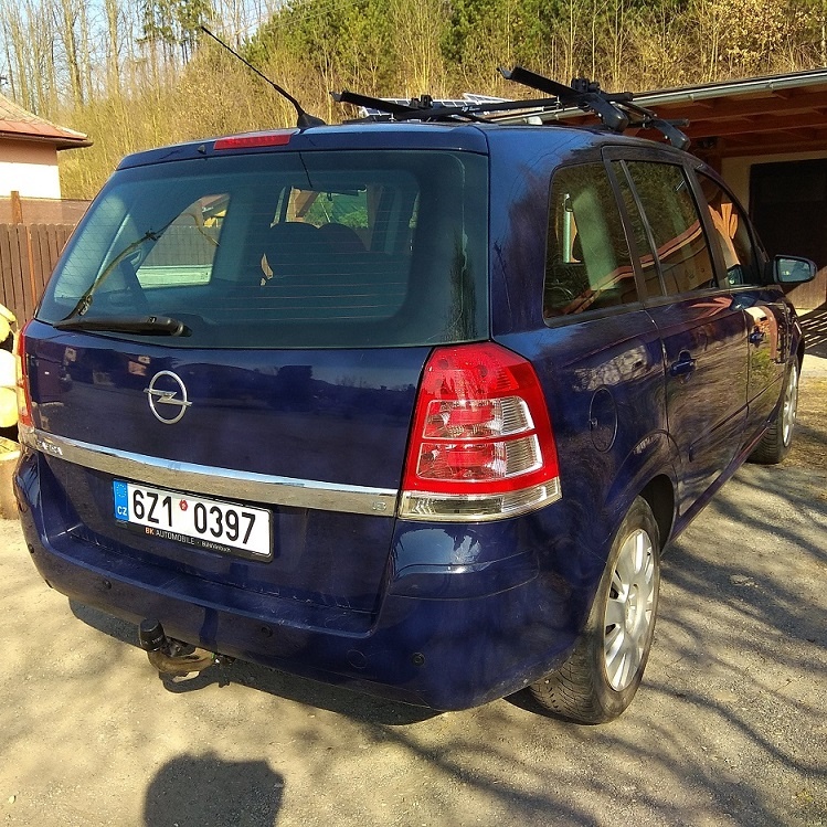 Opel Zafira B - 2