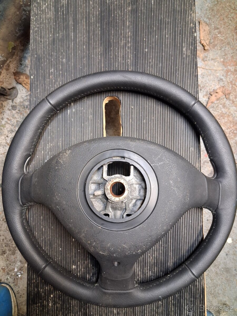 Peugeot 407 volant - 2