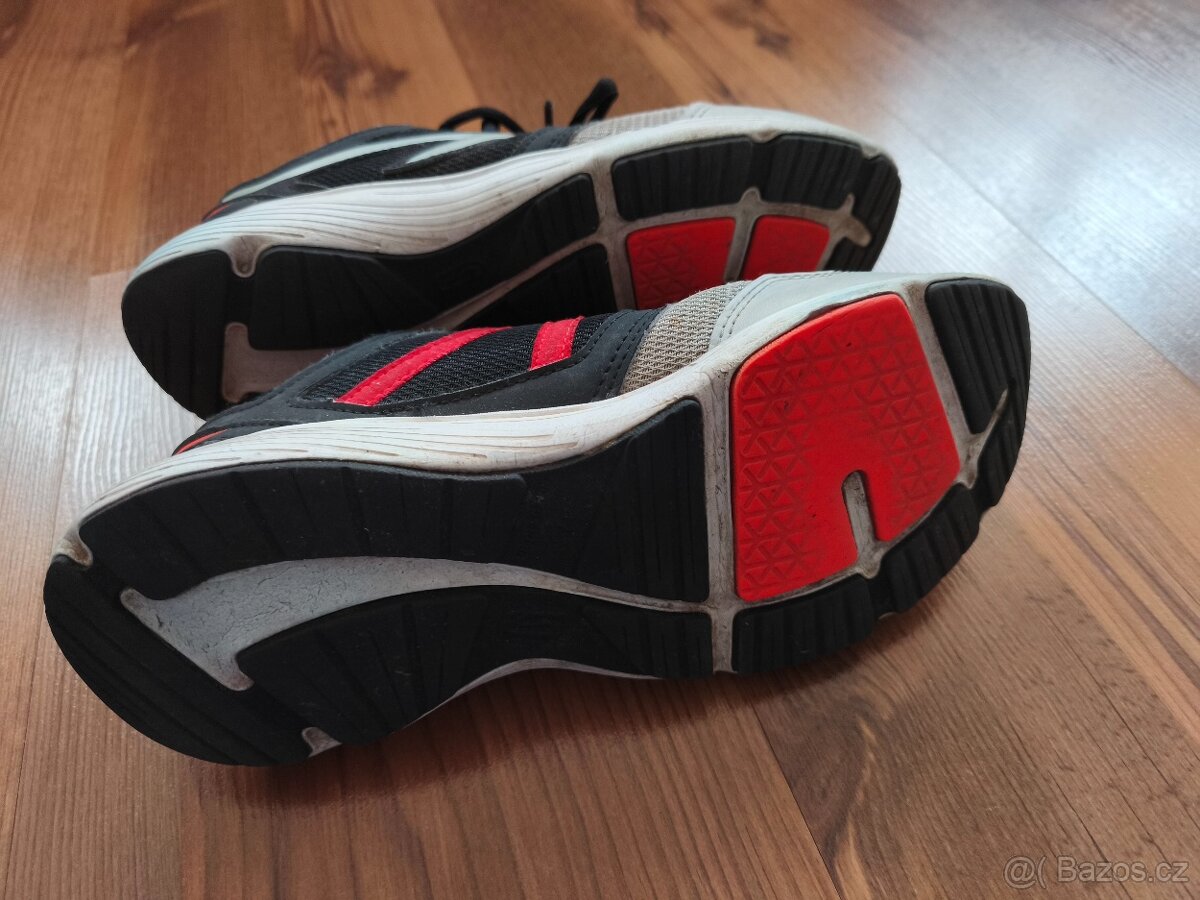 Dětské běžecké boty Decathlon - vel. 37 - 2