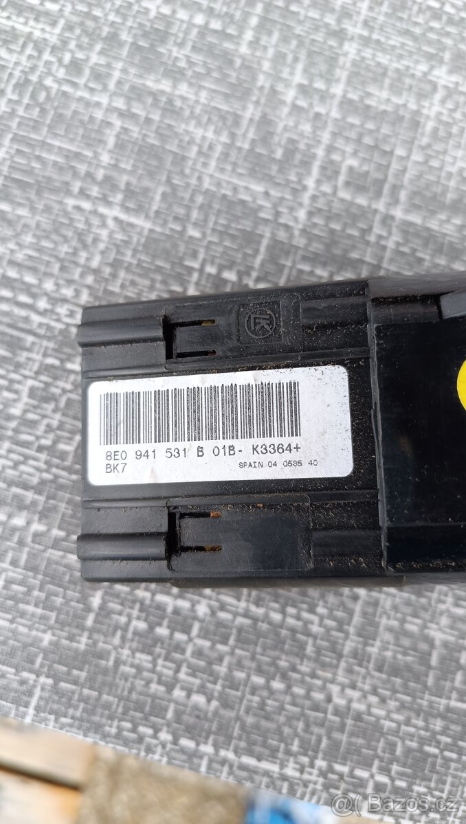 Spínač světel Audi A4 B6/B7 - 2