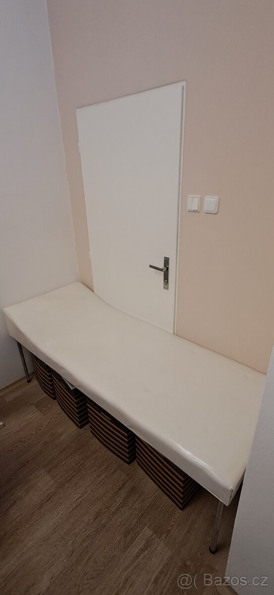 Zdravotnické lehátko - 2