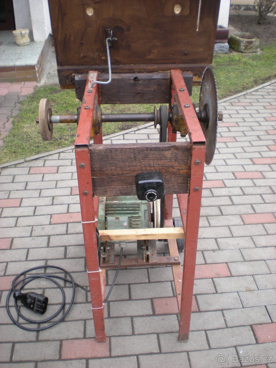 Cirkulárka + bruska, dva stroje v jednom - 2