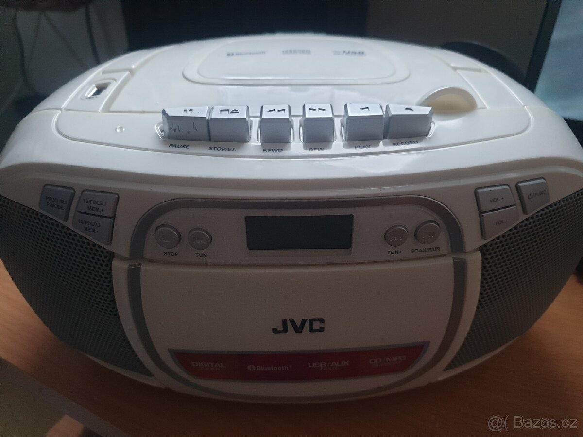 JVC RC-E451W (Koupím na náhradní díly) - 2