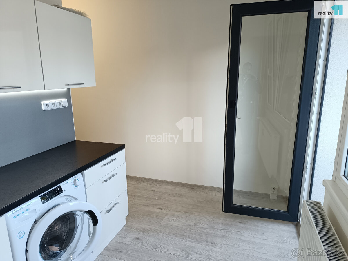 Pronájem moderního bytu 1+1+2L, 50m2 s výhledem - 2