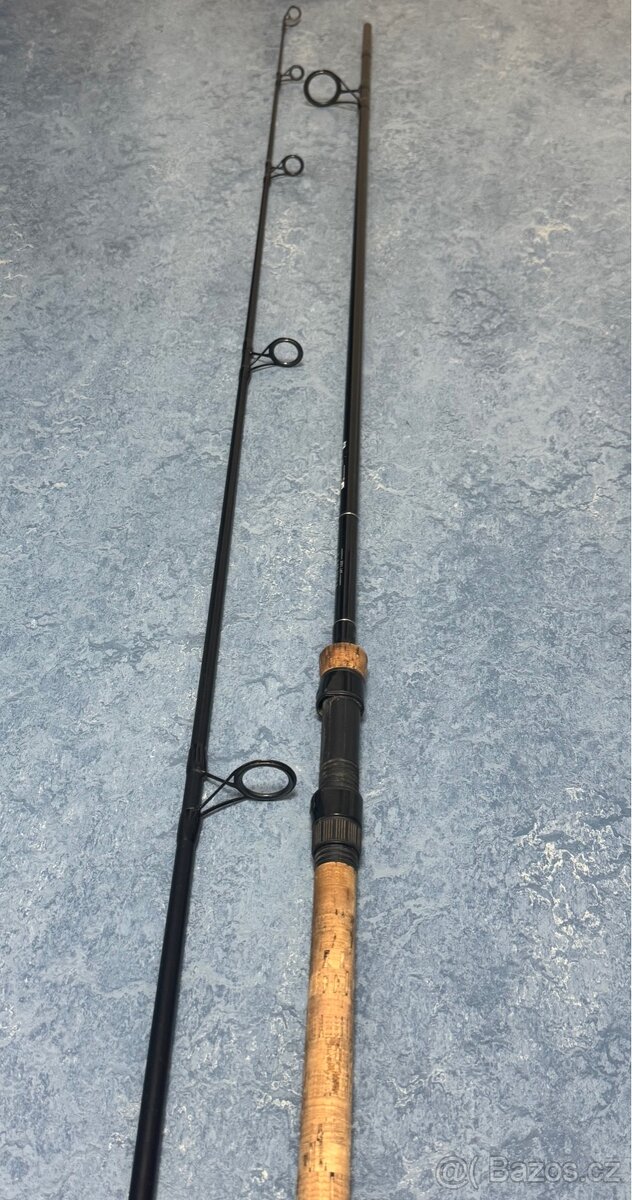 rybářský prut trakker trinity 10f 3lb - 2