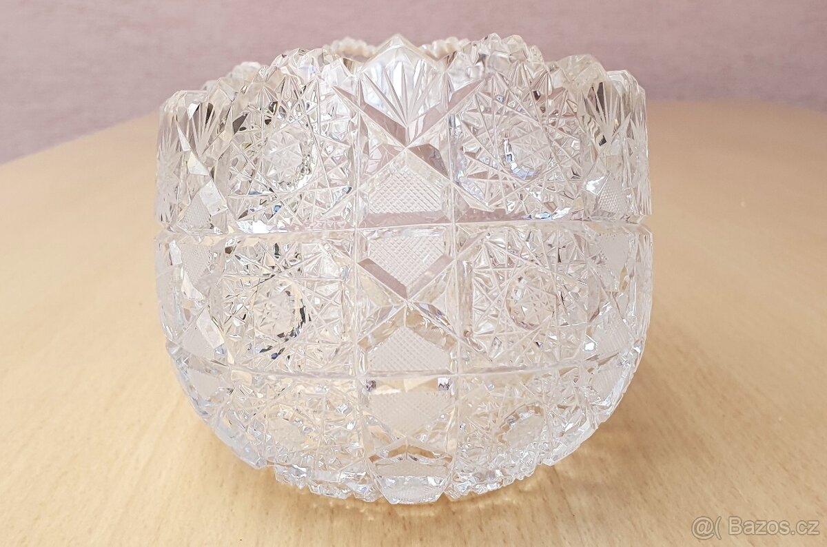 Křišťálová mísa broušená - oválná - 2