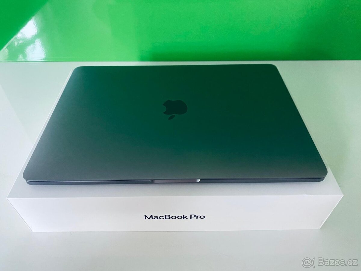 Apple MacBook PRO - 2