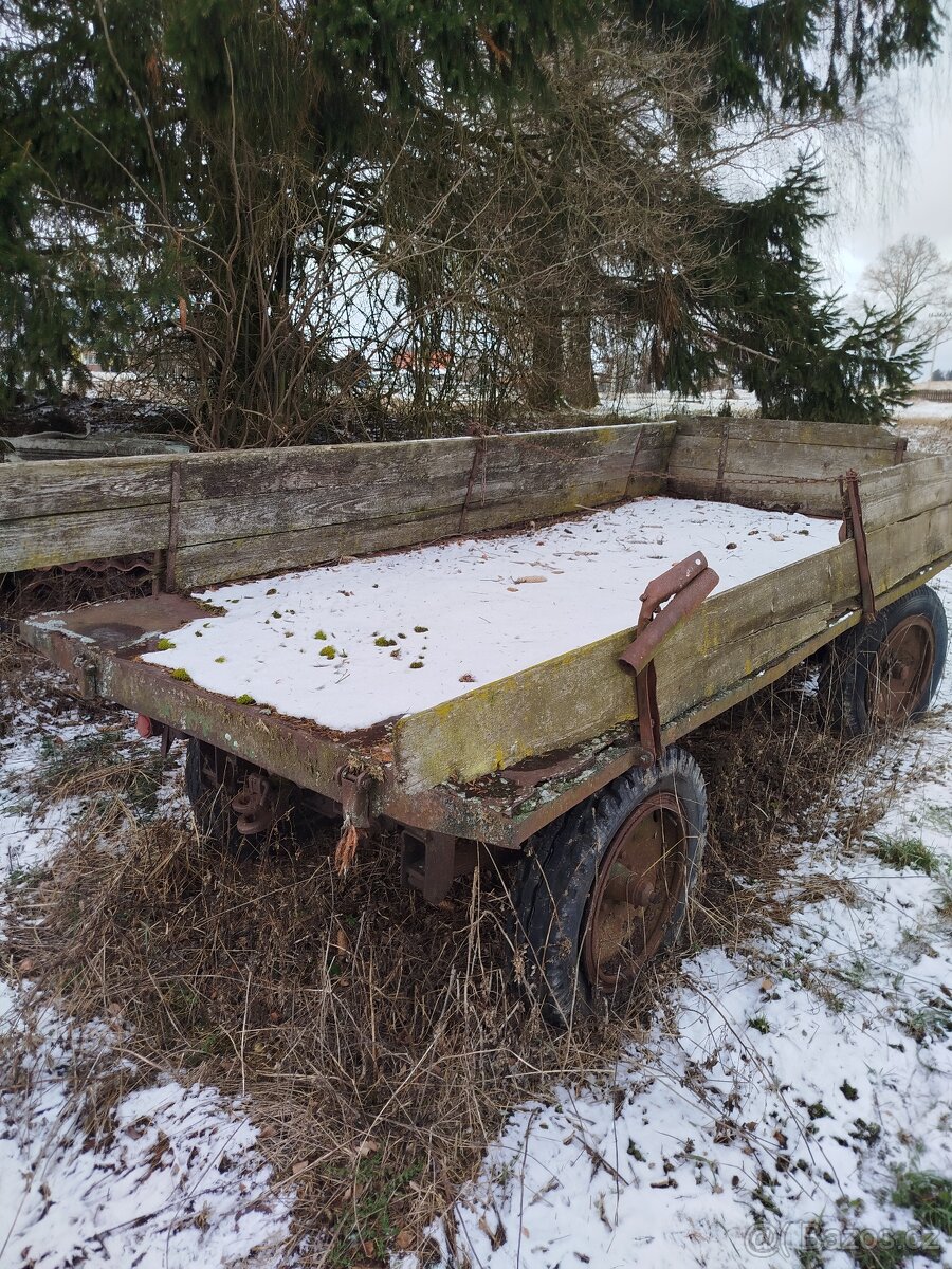 Prodám sklápěcí vlek - 2