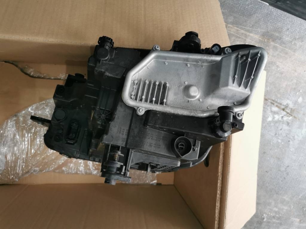 CADDY 20 PRAVY LED 036 - 2